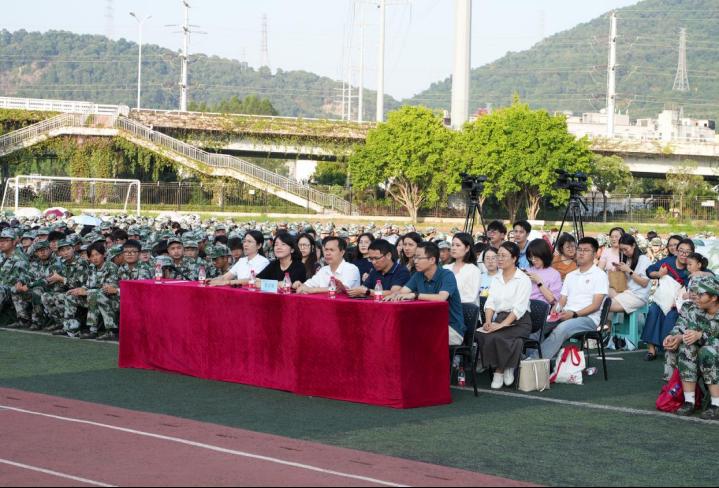 免费足球世俱杯